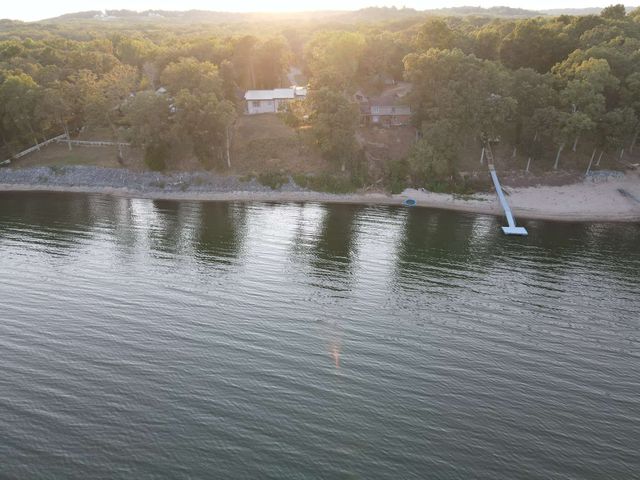 120 Swan Bay Dr, Buchanan, TN 38222