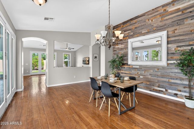 2480 E HONEYSUCKLE Place, Chandler, AZ 85286