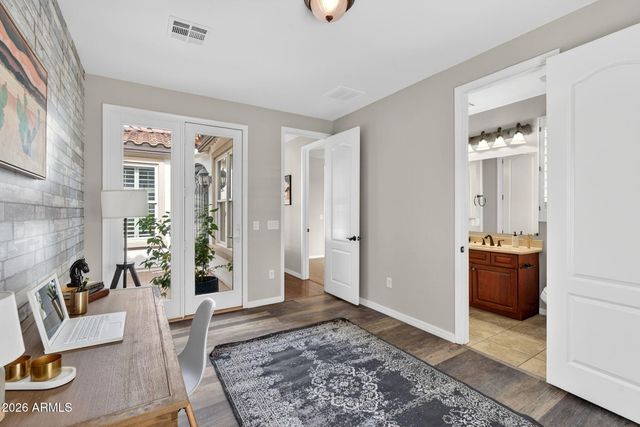 2480 E HONEYSUCKLE Place, Chandler, AZ 85286