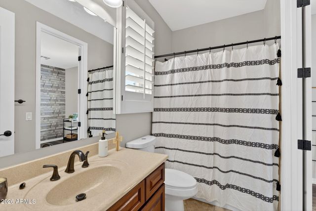 2480 E HONEYSUCKLE Place, Chandler, AZ 85286
