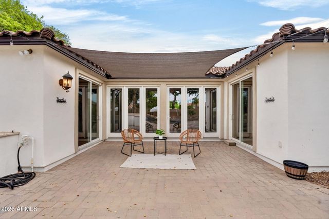 2480 E HONEYSUCKLE Place, Chandler, AZ 85286