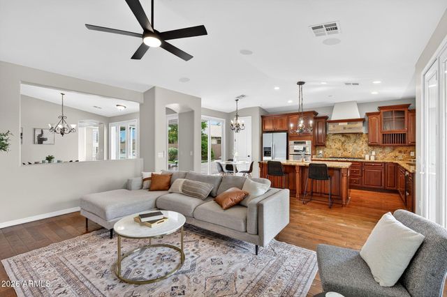 2480 E HONEYSUCKLE Place, Chandler, AZ 85286