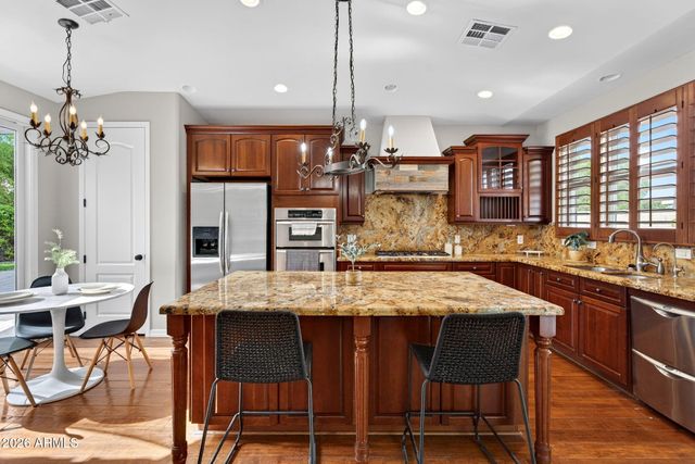2480 E HONEYSUCKLE Place, Chandler, AZ 85286