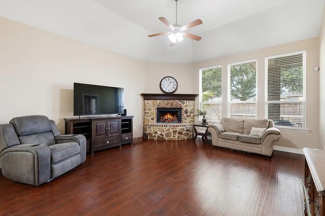 601 Chesterfield Lane, League City, TX 77573
