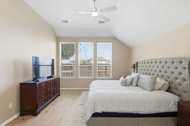 601 Chesterfield Lane, League City, TX 77573