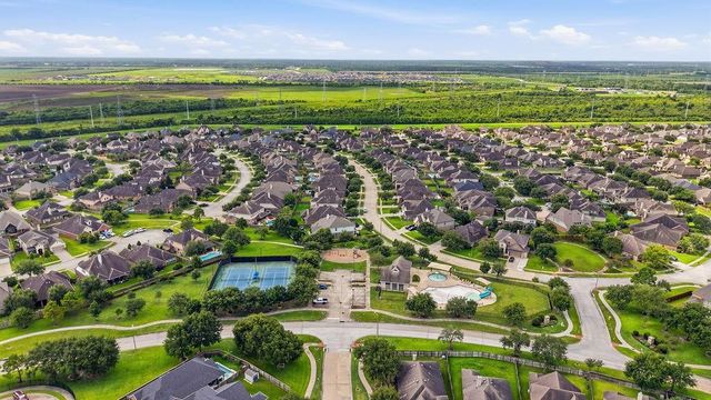 601 Chesterfield Lane, League City, TX 77573