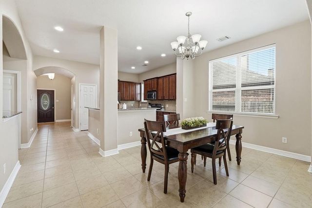 601 Chesterfield Lane, League City, TX 77573