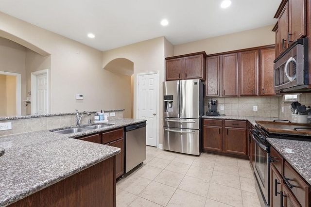 601 Chesterfield Lane, League City, TX 77573