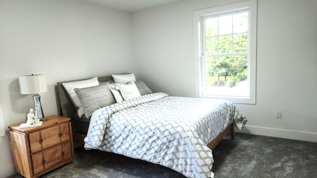 592 Kuehnle Avenue, Ann Arbor, MI 48103