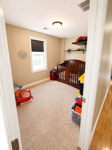 124 N Walker Street, Taunton, MA 02780