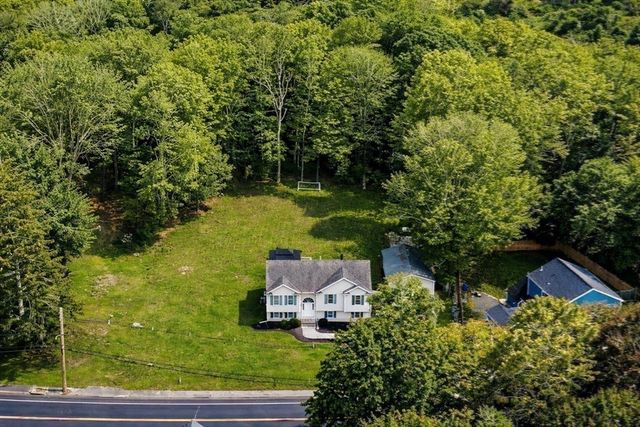 124 N Walker Street, Taunton, MA 02780