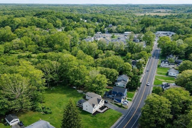 124 N Walker Street, Taunton, MA 02780