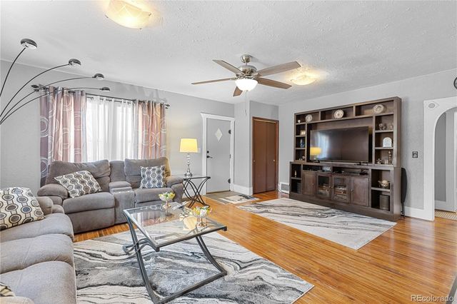 3355 W 54th Avenue, Denver, CO 80221