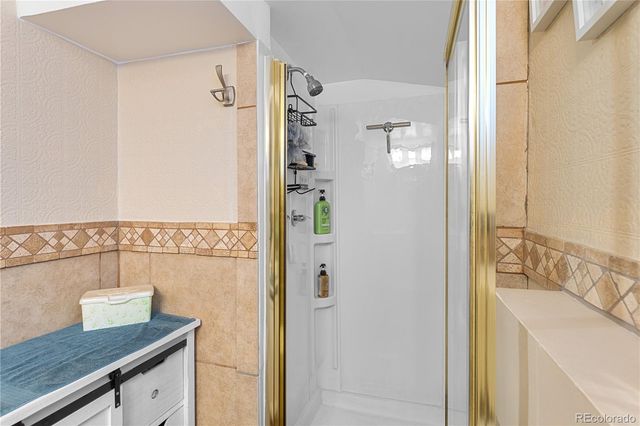 3355 W 54th Avenue, Denver, CO 80221