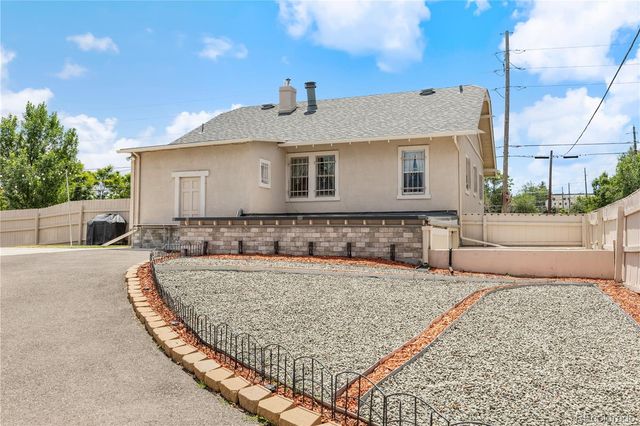3355 W 54th Avenue, Denver, CO 80221