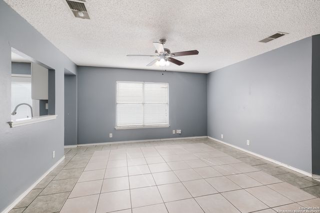 2538 Kingswell, San Antonio, TX 78251