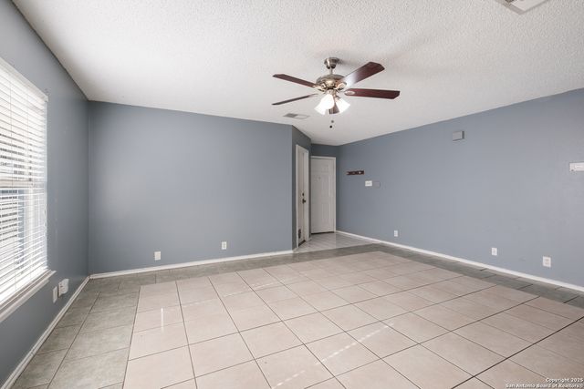 2538 Kingswell, San Antonio, TX 78251