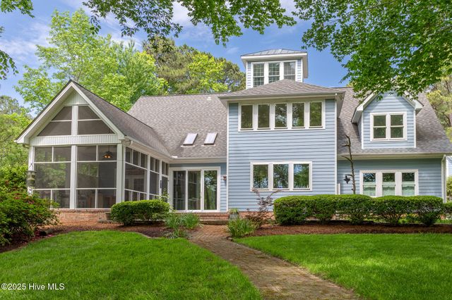 105 N River Circle, Hertford, NC 27944