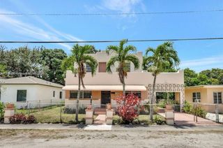 1062 NW 41st St, Miami, FL 33127