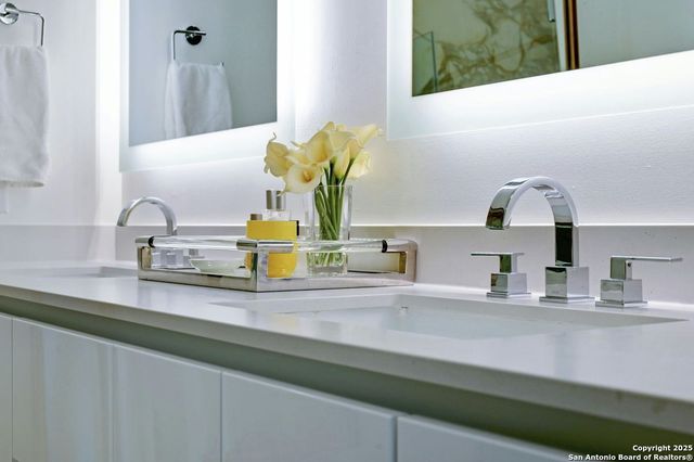 123 Lexington Ave Apt 1410, San Antonio, TX 78205