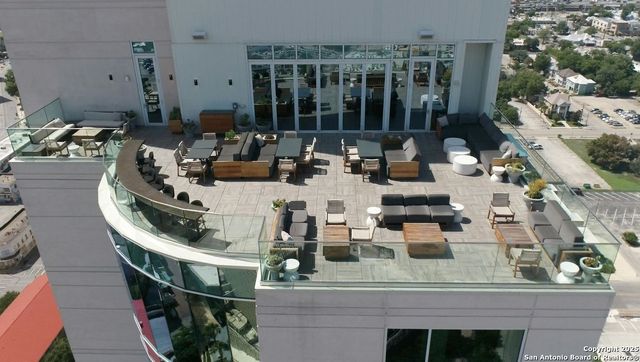 123 Lexington Ave Apt 1410, San Antonio, TX 78205