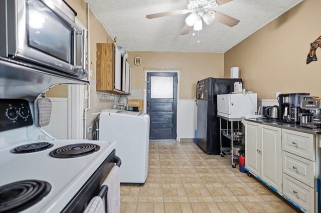 89 Boston Ave, Medford, MA 02155
