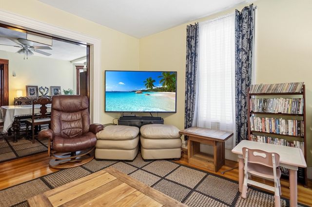 89 Boston Ave, Medford, MA 02155