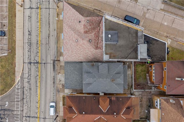 848 Duss Ave, Ambridge, PA 15003