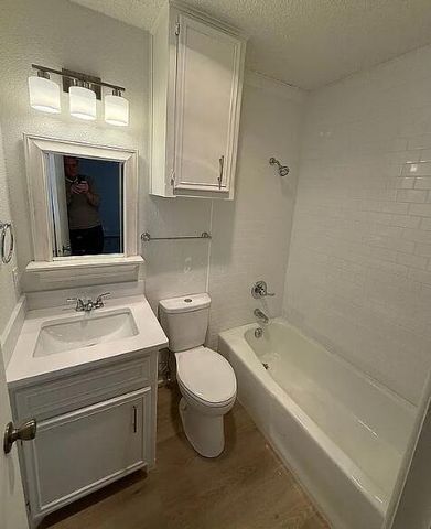 5232 95th Street, Lubbock, TX 79424