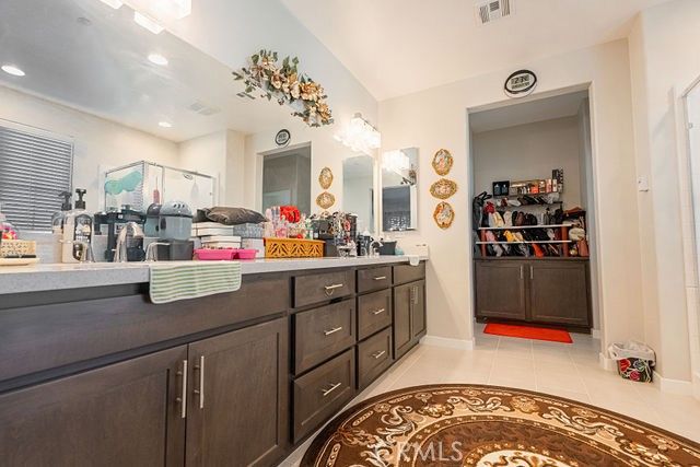 39580 Strada Pozzo, Lake Elsinore, CA 92532