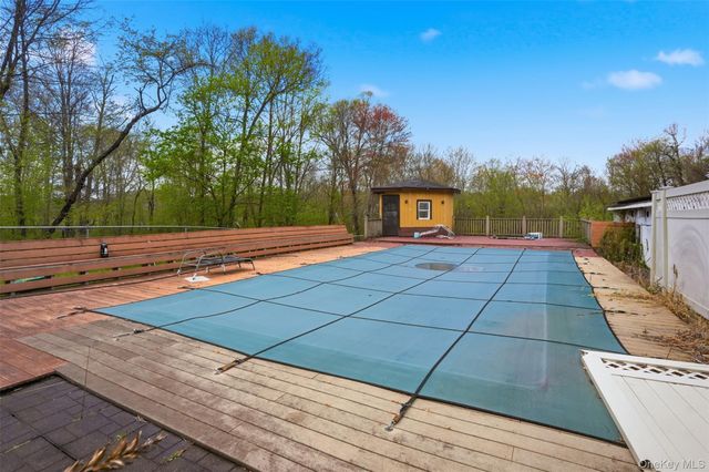 14 Feitsma Lane, Rock Tavern, NY 12575