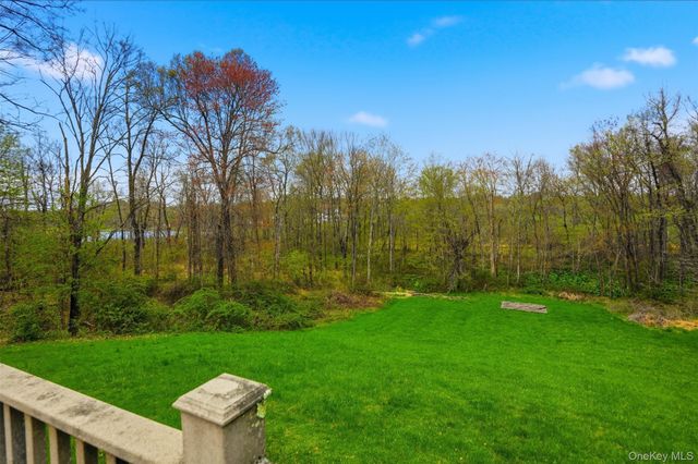 14 Feitsma Lane, Rock Tavern, NY 12575