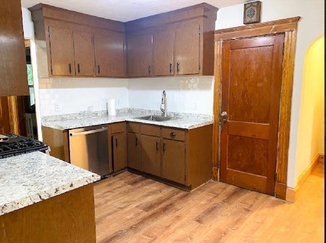 37 Walnut St 1, Norwood, MA 02062