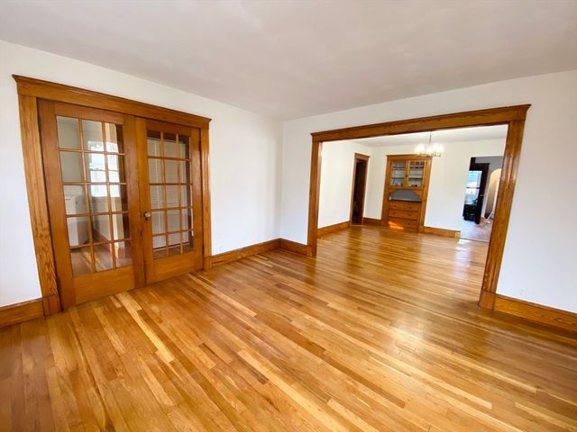 37 Walnut St 1, Norwood, MA 02062