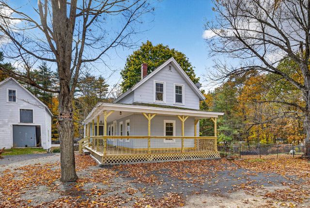 42 Trotting Park Road, Farmington, NH 03835