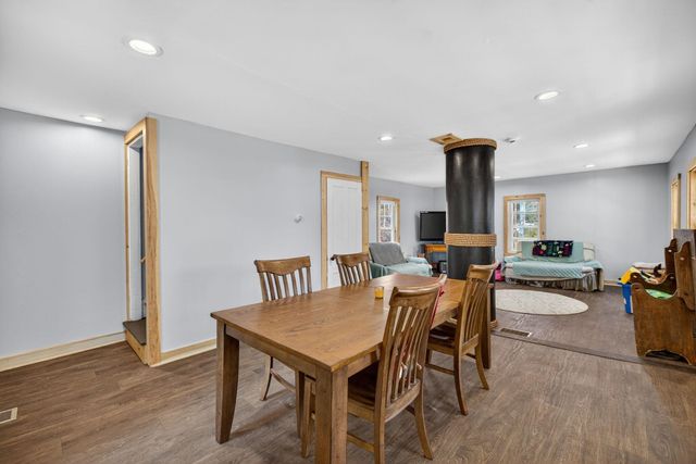 42 Trotting Park Road, Farmington, NH 03835