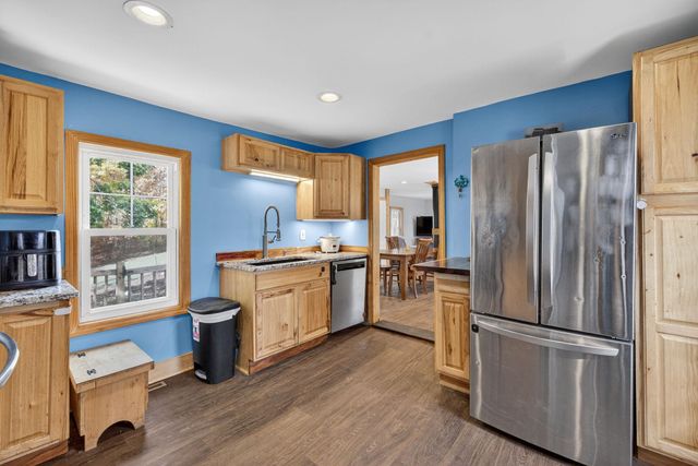 42 Trotting Park Road, Farmington, NH 03835