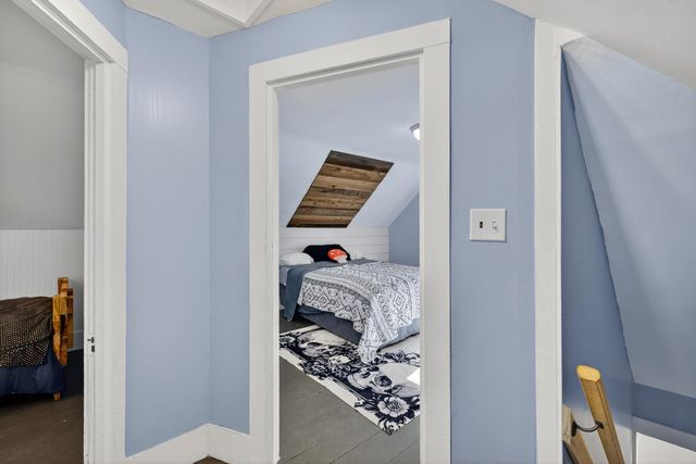 42 Trotting Park Road, Farmington, NH 03835