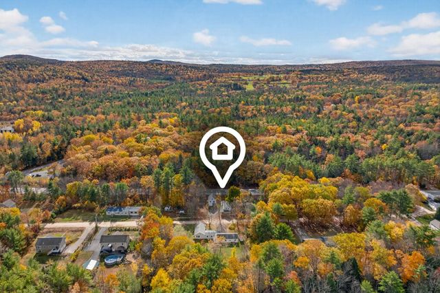 42 Trotting Park Road, Farmington, NH 03835