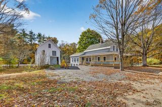 42 Trotting Park Road, Farmington, NH 03835