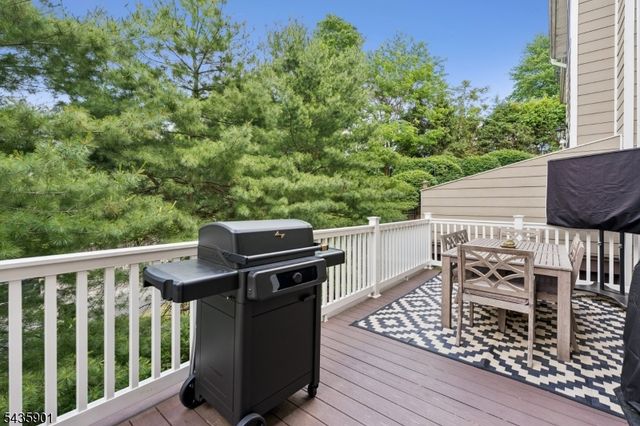 10 Central Ave C, Caldwell Boro Twp., NJ 07006