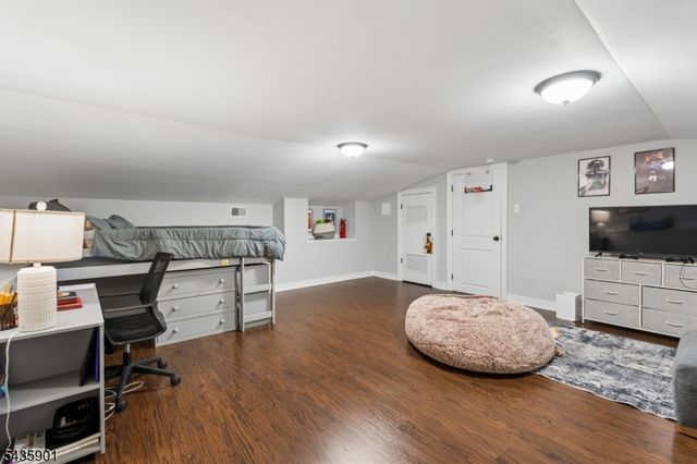10 Central Ave C, Caldwell Boro Twp., NJ 07006
