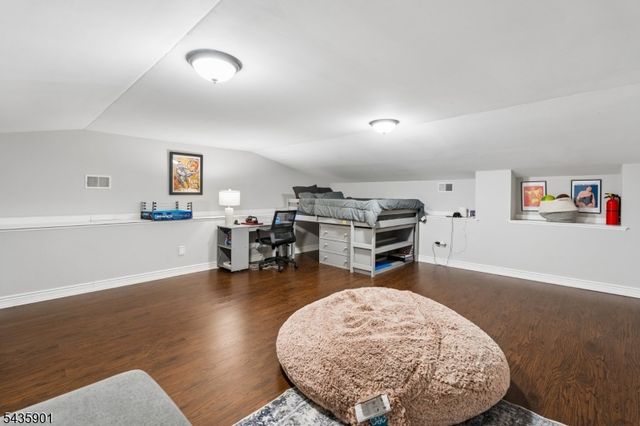 10 Central Ave C, Caldwell Boro Twp., NJ 07006