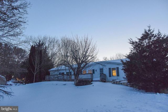 802 W BRIDGE ST, Parkesburg, PA 19365