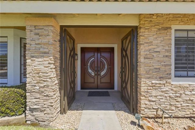 1090 W Huff Street, Rialto, CA 92376