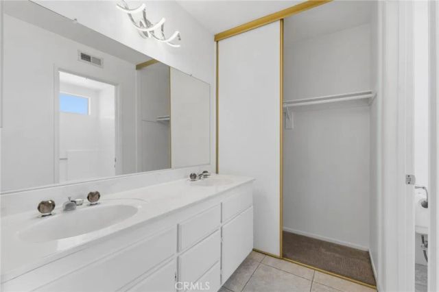 1090 W Huff Street, Rialto, CA 92376