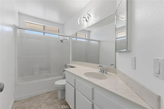 1090 W Huff Street, Rialto, CA 92376