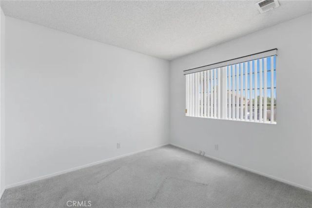 1090 W Huff Street, Rialto, CA 92376
