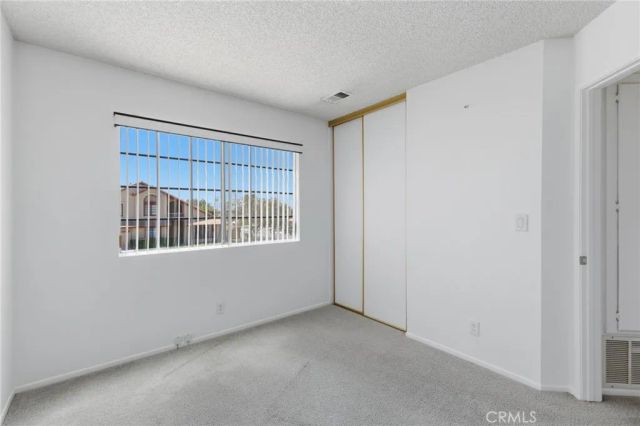 1090 W Huff Street, Rialto, CA 92376