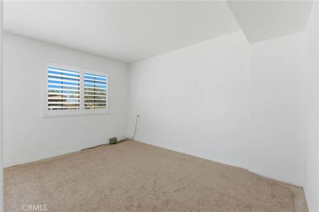 1090 W Huff Street, Rialto, CA 92376